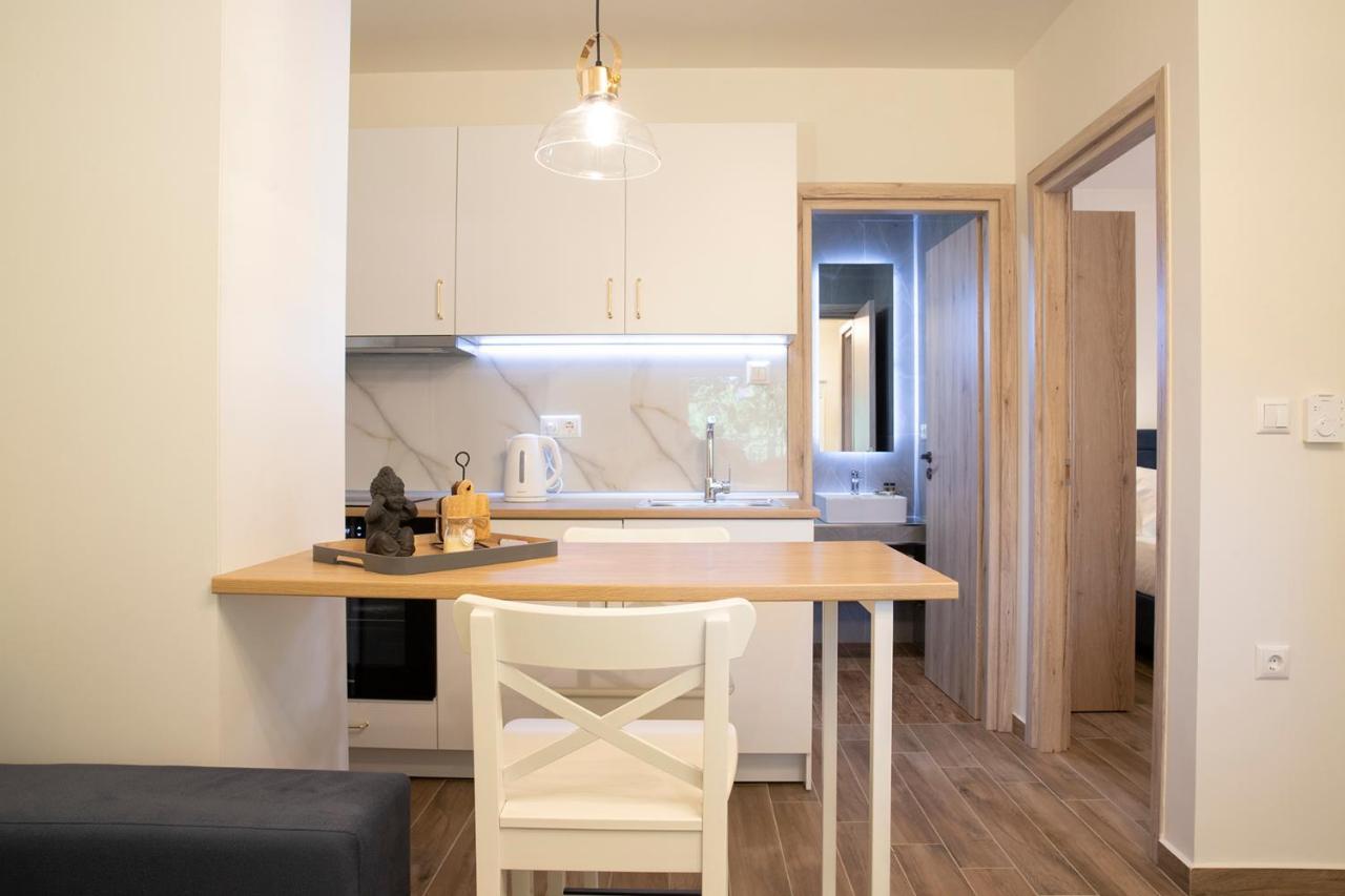 Elena Luxury Living Lägenhet Paralía Skotínis Exteriör bild