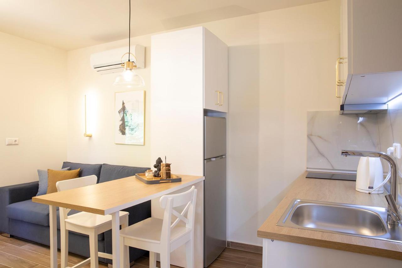 Elena Luxury Living Lägenhet Paralía Skotínis Exteriör bild